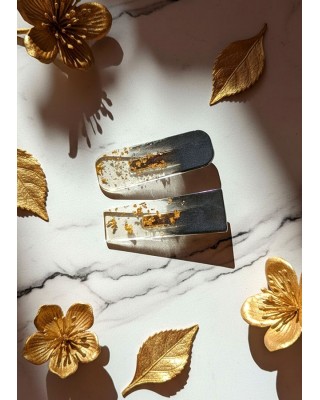 set of 2 hair clips black and gold