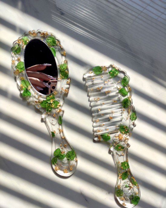 Χειροποίητα χτένα και καθρεφτάκι -DAYADA- 