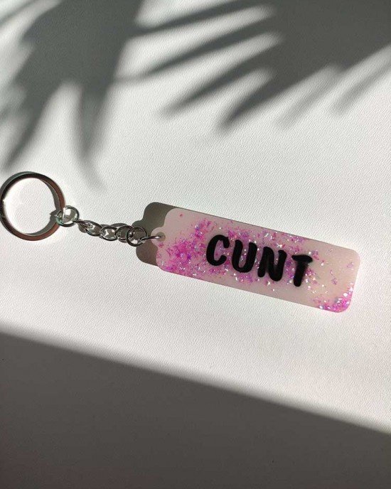 Χειροποίητο Μπρελόκ "CUNT"