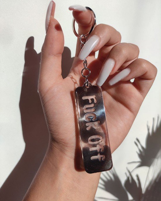 Χειροποίητο Μπρελόκ "FUCK OFF"