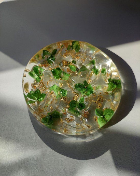 Χειροποίητος Δίσκος δαχτυλιδιών -FLORISSE- υγρό γυαλι, λουλούδια