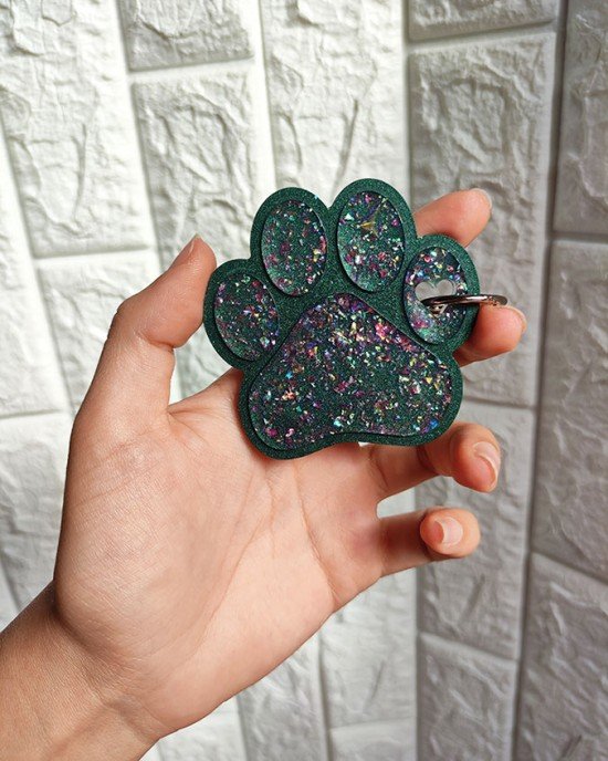 Χειροποίητο πατουσάκι μπρελόκ απο υγρό γυαλί - πράσινο - ροζ γκλίτερ