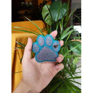 Χειροποίητο πατουσάκι μπρελόκ απο υγρό γυαλί - μπλέ - μωβ γκλιτερ