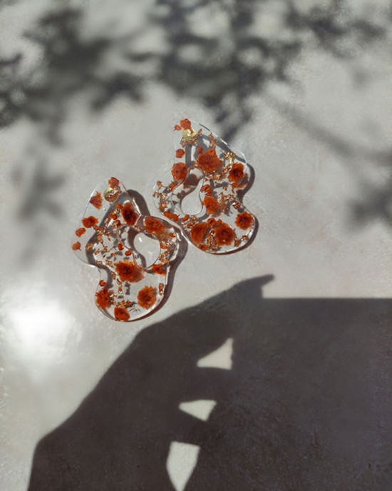 Χειροποίητα Σκουλαρίκια -DANDELION- υγρό γυαλί