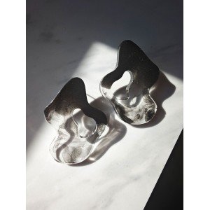 Χειροποίητα Σκουλαρίκια -lythra- υγρό γυαλί, λουλούδι