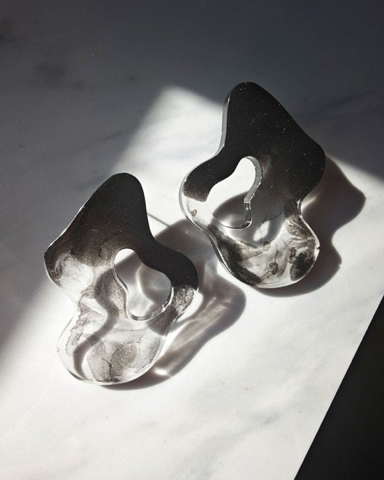 Χειροποίητα Σκουλαρίκια -lythra- υγρό γυαλί, λουλούδι