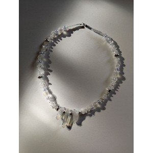 Χειροποίητο Κολιέ -AETHERIA- Διάφανος χαλαζίας