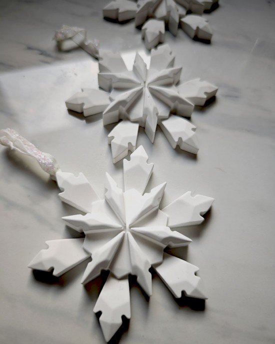 ΛΕΥΚΗ ΧΙΟΝΟΝΙΦΆΔΑ - Πορσελάνη