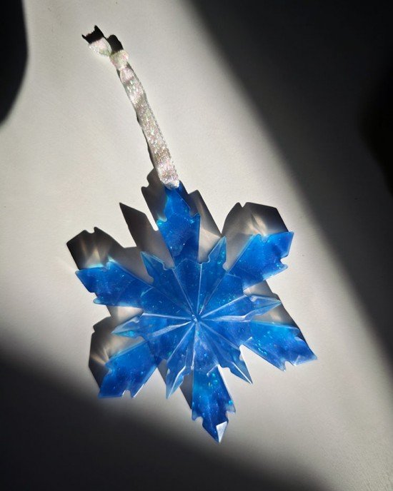 Μπλε χιονονιφάδα - υγρό γυαλί