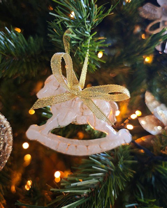 Χριστουγεννιάτικο στολίδι - Αλογάκι - Ρητίνη