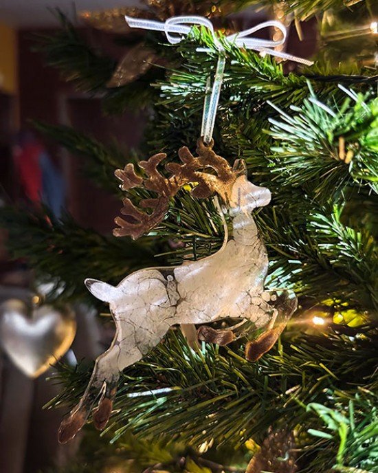 Σετ 2 χριστουγεννιάτικα στολίδια - Λευκά ταρανδάκια - Ρητίνη