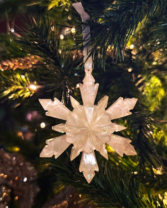 Ροζ - Λευκή χιονονιφάδα